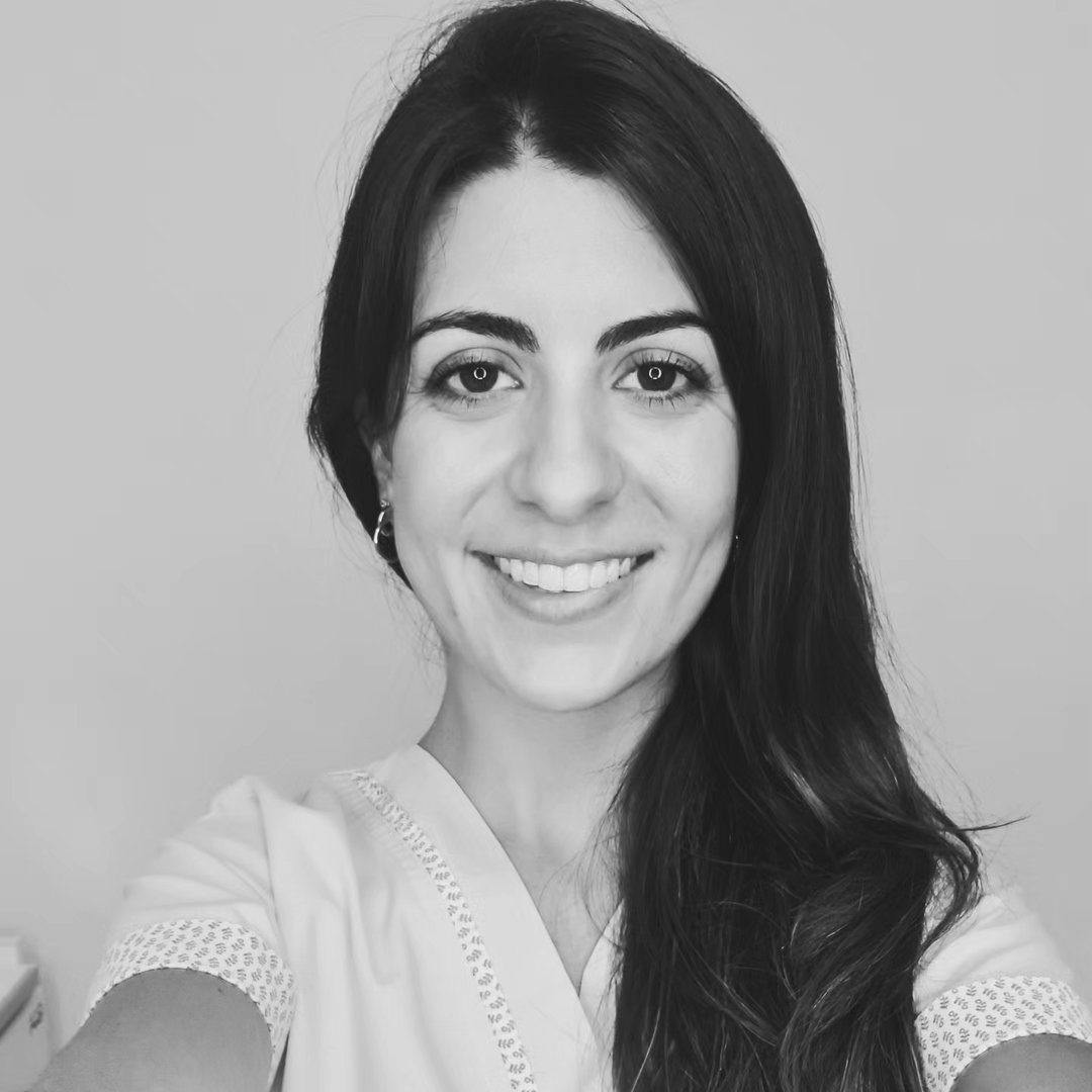 Dra. Mariana Franco — Ortodoncista especializada en alineadores invisibles